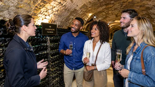 Visita a la bodega de tiza por la mañana